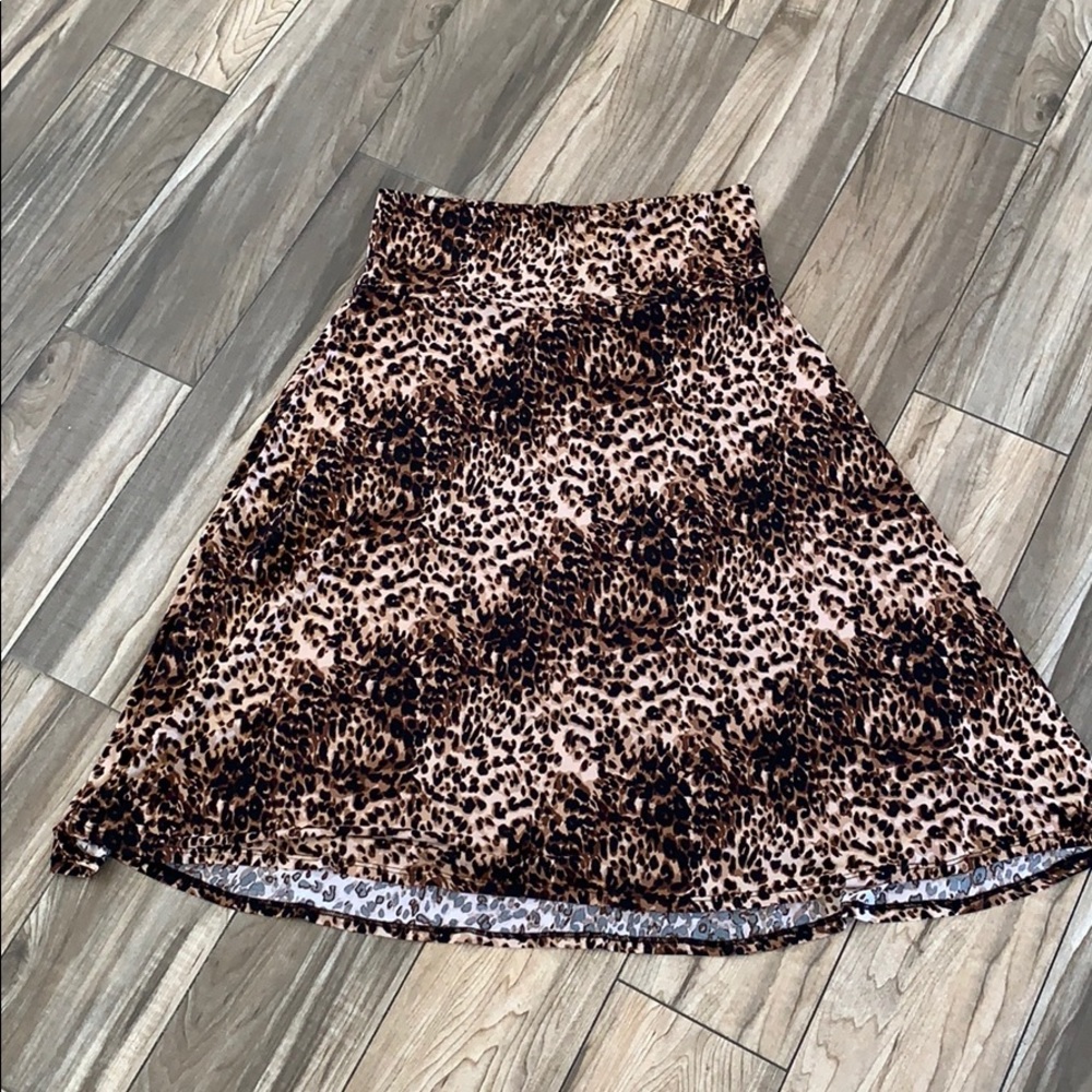 Leopard print Lularoe azure -  SIZE LARGE